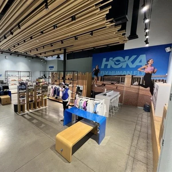 『POWER SHOP 2 NEW RETAIL DESIGN』 From Concept to Reality: HOKA Melrose Retail Store Design Case